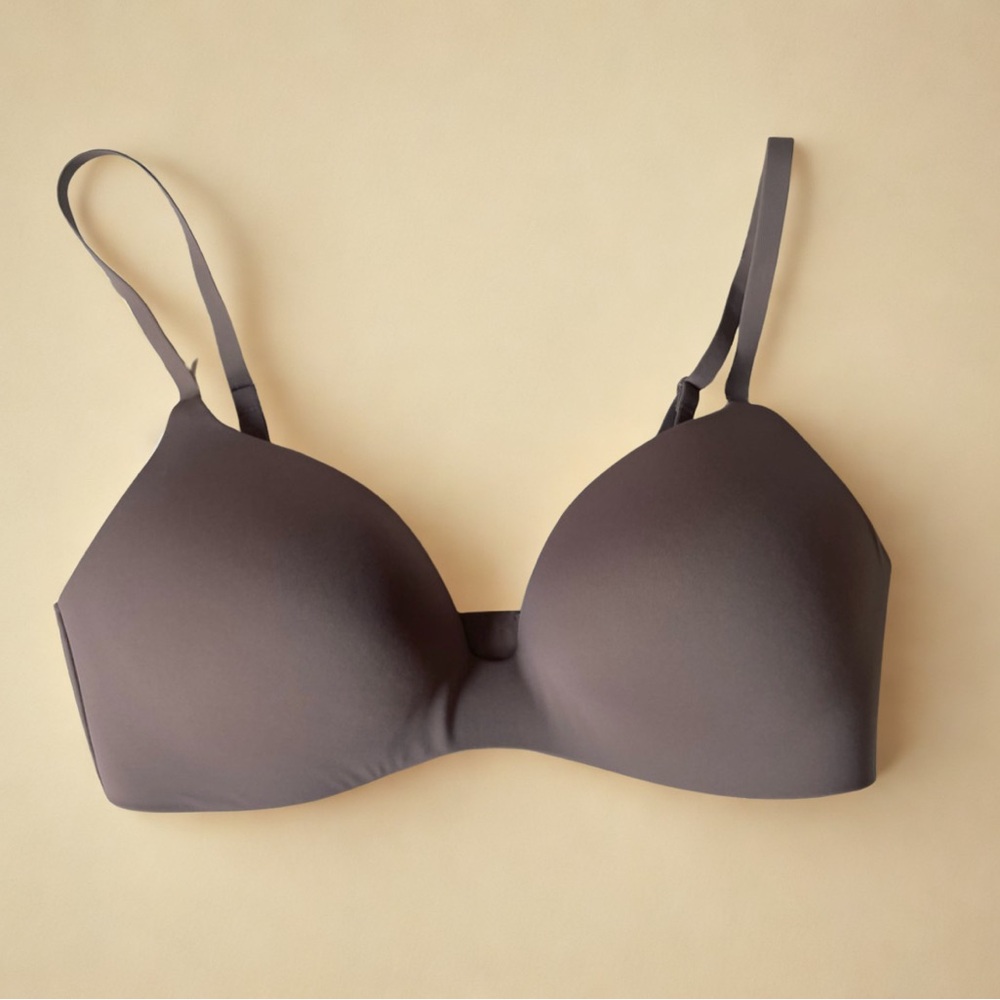 Uniqlo Dark Gray Wireless Bra
